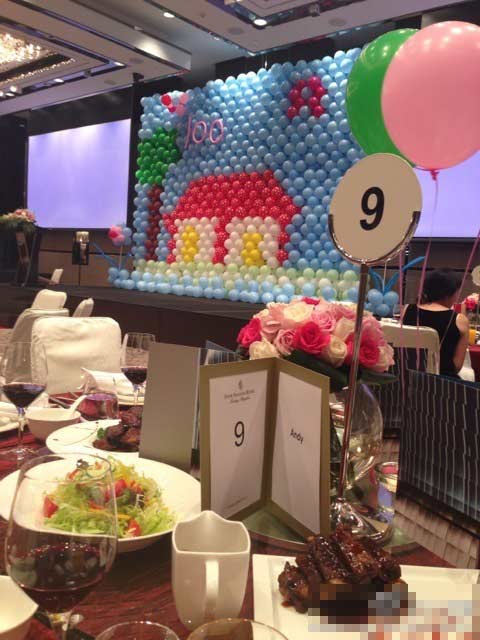 黄奕产后上围激增 女儿奢华百日宴内场曝光