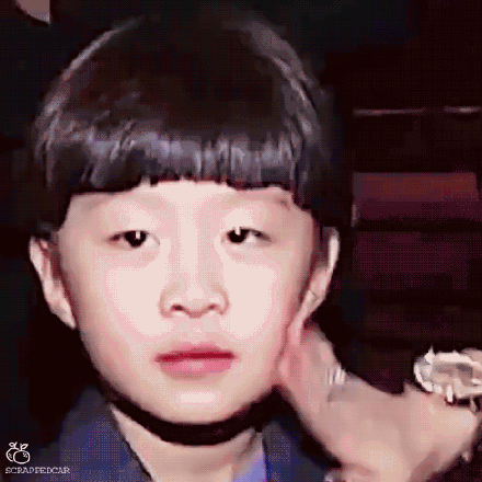 胖子戴什么眼镜好看图片 4dd24368-d132-4c05-949c-a44c11f9c885.gif