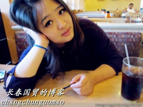 <em>李连杰女儿</em>进军娱乐圈 以海外籍报名SNH48(图