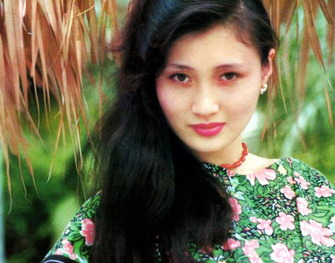 02    首先来说被网络媒体视频报道,王志文的前影星女友林芳兵