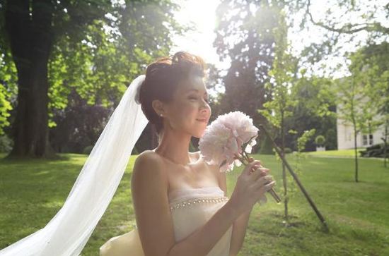 揭陈豪陈茵媺奢华婚礼内场 <em>女方</em>挺大肚仍美艳
