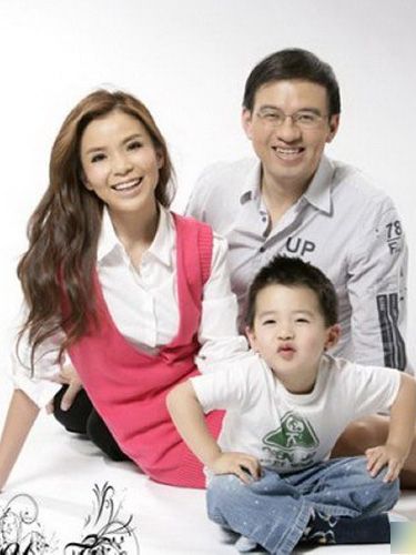 鲁健娶胶东媳妇高博找女博士 揭主播神秘家庭