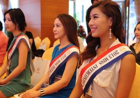 韩国小姐大赛曝受贿丑闻 组委会：个人行为