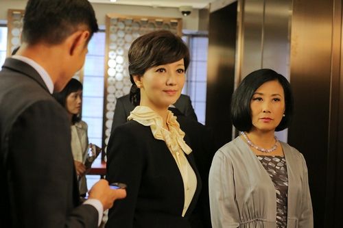 赵雅芝、汪明荃同台竞技