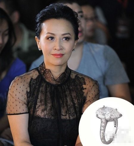 盘点明星豪气送礼:刘嘉玲收12克拉钻戒(图)