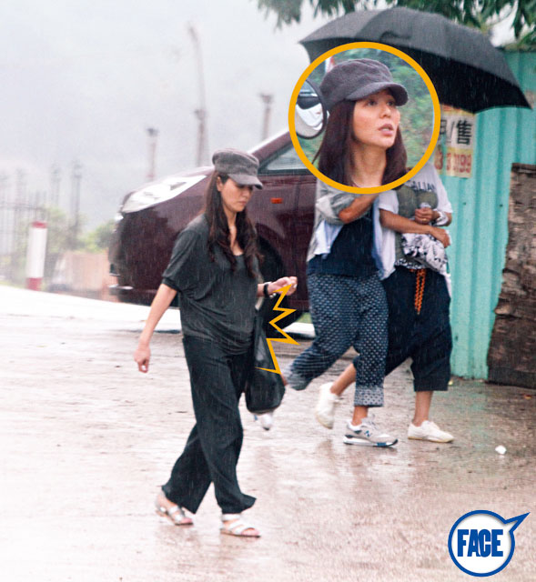 陀枪师姐滕丽名婚礼现场 踢走前任上位(组图)