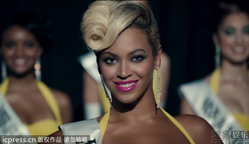 碧昂丝拍新专辑MV 展百变造型