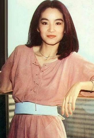 昔日女神素颜pk:林青霞变大妈 朱茵表情吓人