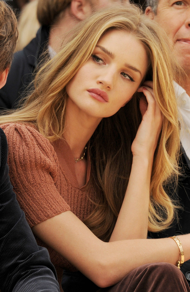 rosie huntington whiteley 罗茜·汉丁顿·惠特莉