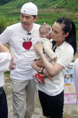 邓超孙俪 林志颖陈若仪  娱乐圈幸福家庭盘点(图