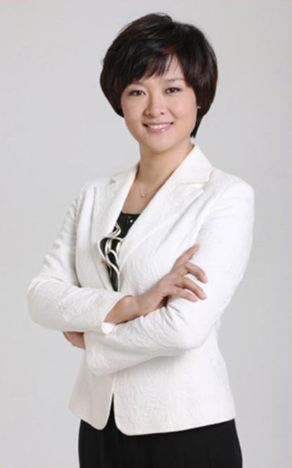文娱频道 导航     李小萌是央视新闻频道的著名记者,主持人,是央视