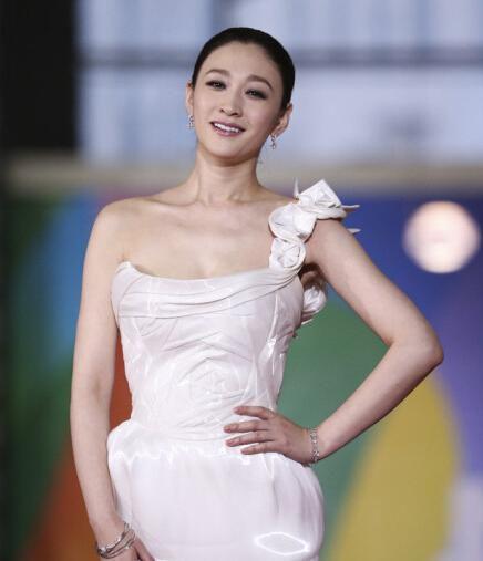 李小冉 李小冉