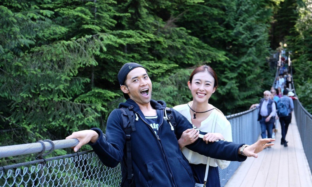 兽兽晒与老公亲密照 自曝婚后定居加拿大(图)