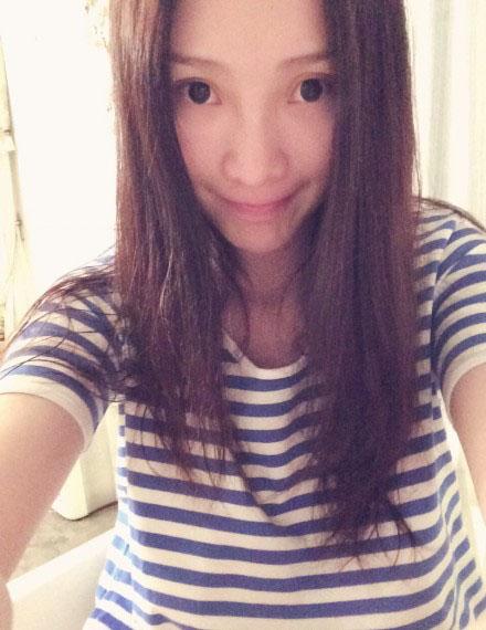 新一波女星素颜照:柳岩素颜判若两人(组图)