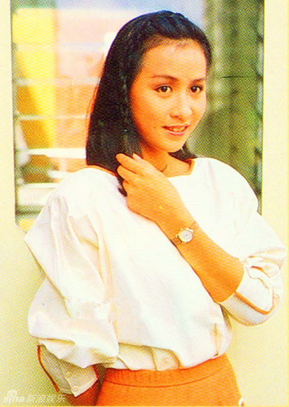 年轻时候的刘嘉玲照片 48d224f8c55315f222623c.jpg