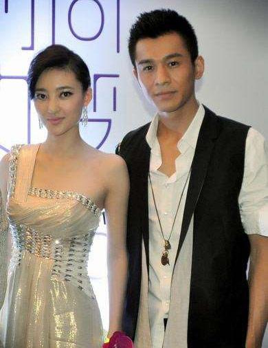 乔振宇王丽坤有8年情史 老婆王倩一相貌似旧爱