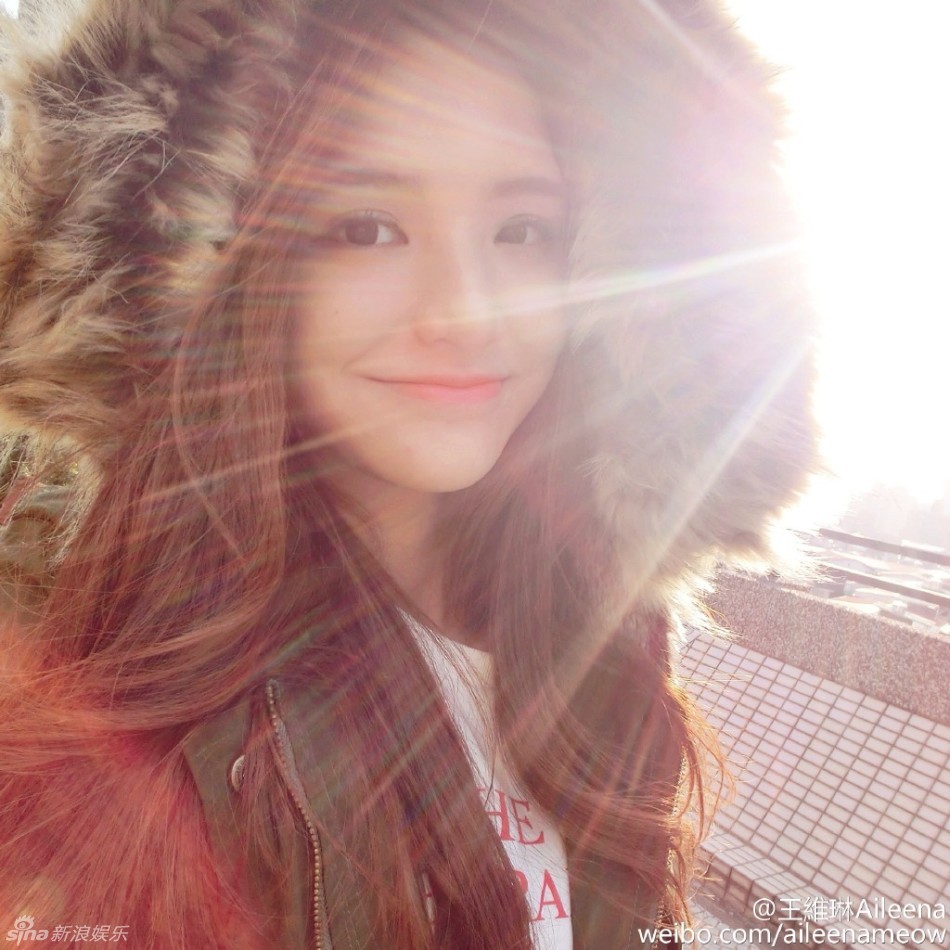 武大混血女神靓爆!晒儿时照证天然美女(图)