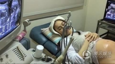 范玮琪提前<em>1个月</em>剖腹早产 两子暂待保温箱(图