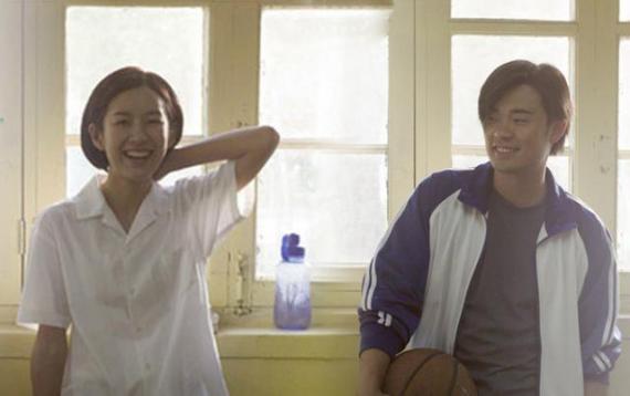 陈赫与张子萱合作了去年大热的电影《匆匆那年》