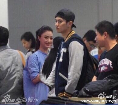 娘娘也花痴!蒋欣PS宁泽涛合影示爱小鲜肉(图)