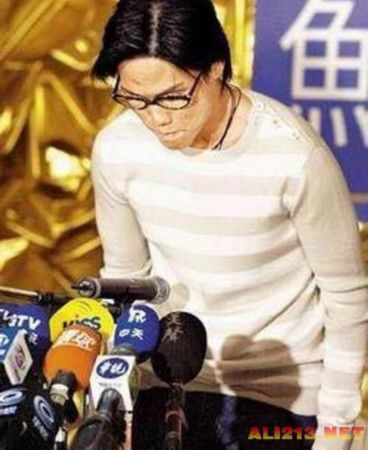 46岁尹姓歌手吸毒被北京警方查获 揭被吸毒毁掉的明星