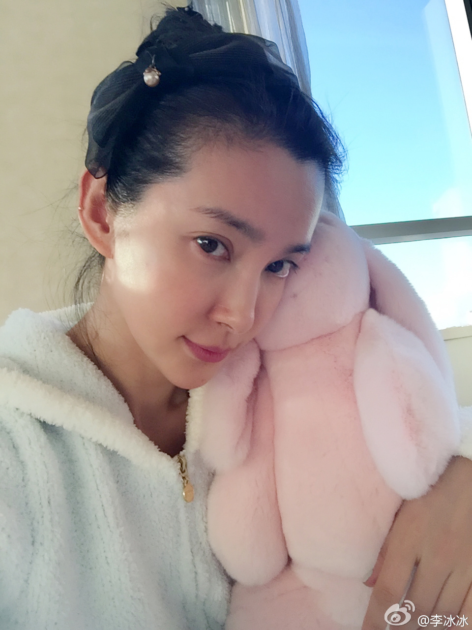凹造型图片搞笑 485d60dc3ea017c1f02725.jpg