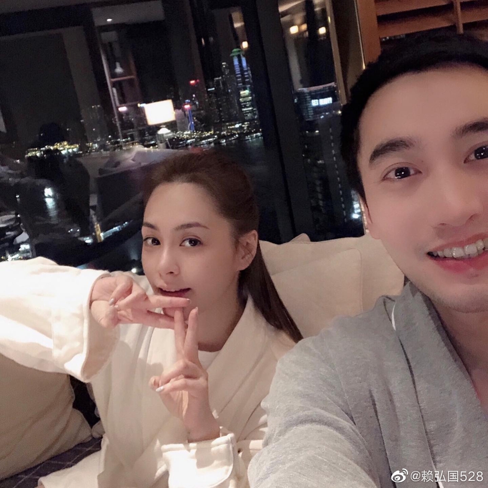 赖弘国晒合照为老婆阿娇庆生生日快乐我的公主