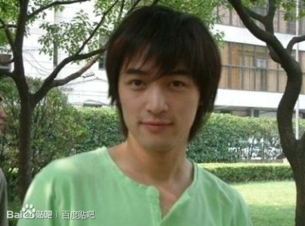 看明星们的毕业照 真是青涩啊