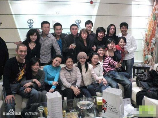 看明星们的毕业照 真是青涩啊