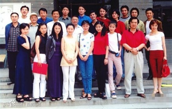 看明星们的毕业照 真是青涩啊