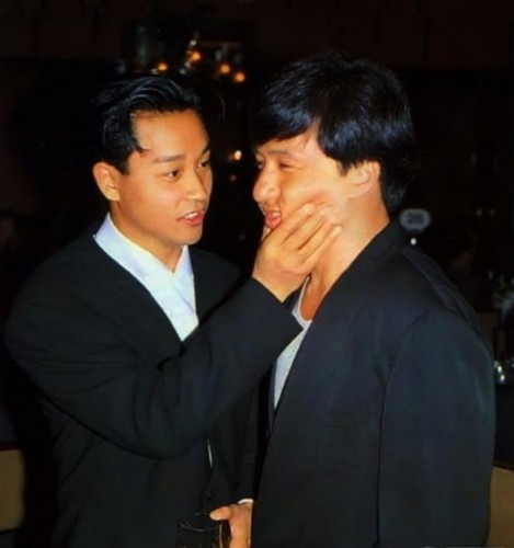 娱圈珍贵旧照:林青霞出席巩俐婚礼 狄波拉抱霆锋婷婷