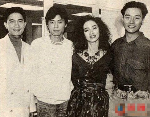 娱圈珍贵旧照:林青霞出席巩俐婚礼 狄波拉抱霆锋婷婷