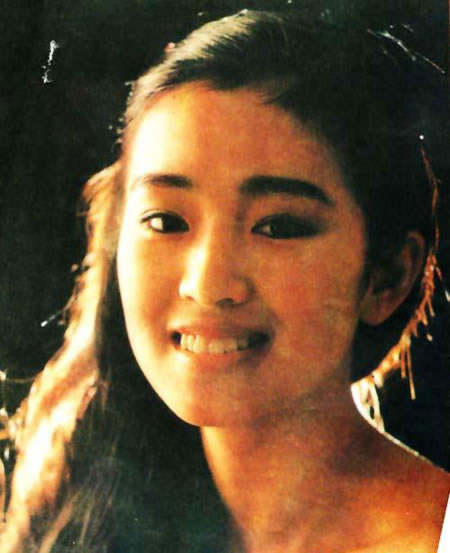 巩俐20年前丰满旧照