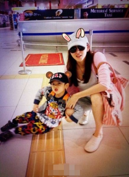 林志颖儿子呆萌 盘点娱圈宝贝