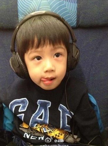 林志颖儿子呆萌 盘点娱圈宝贝