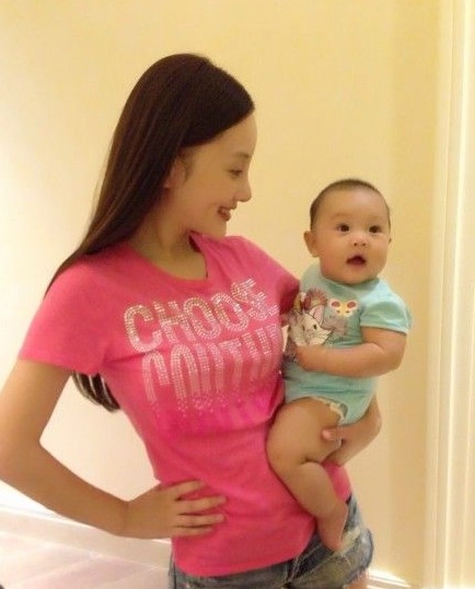 林志颖儿子呆萌 盘点娱圈宝贝