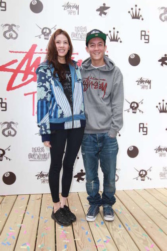 曝33岁陈冠希求婚成功 欲迎娶23岁前下属女友(图)