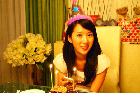 李念22亿阔太奢华生活揭秘