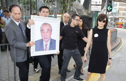 揭秘圈内明星与父母真实关系:陈奕迅与母亲破口大骂