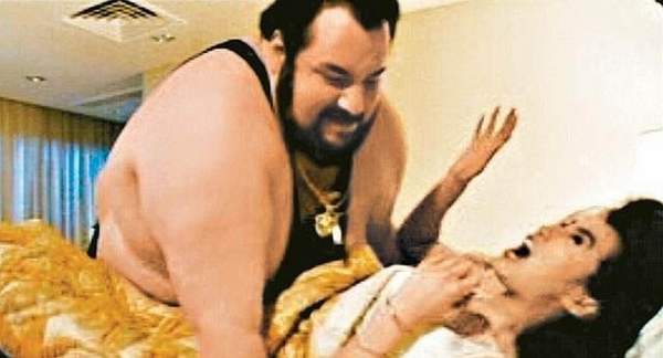 劲爆床戏！揭献身上位女星