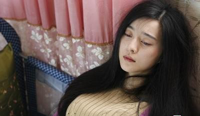 劲爆床戏！揭献身上位女星