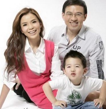 朱迅 与王志走到一起感谢非典晚会的邂逅