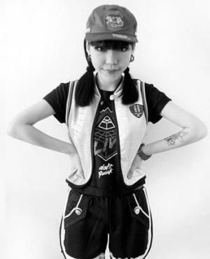 吴莫愁被曝代言费达千万 直逼林志玲价格