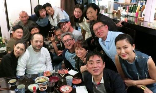 叶童夫妇庆银婚办聚会（1／10张）