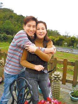 李立崴和甄妮 李立崴和甄妮