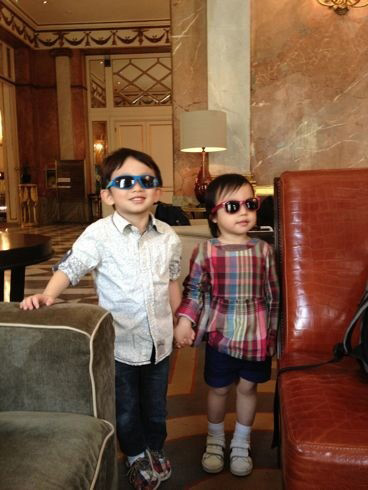 赵薇爱女小四月成长全记录 撒娇卖萌惹人爱