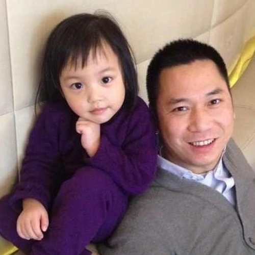 赵薇爱女小四月成长全记录 撒娇卖萌惹人爱