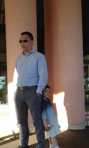 赵薇爱女小四月成长全记录 撒娇卖萌惹人爱