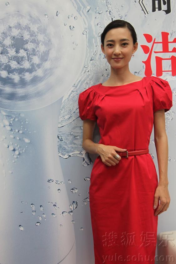 王丽坤