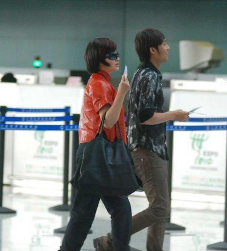 刘晓庆和经纪人易刚（5／8张）